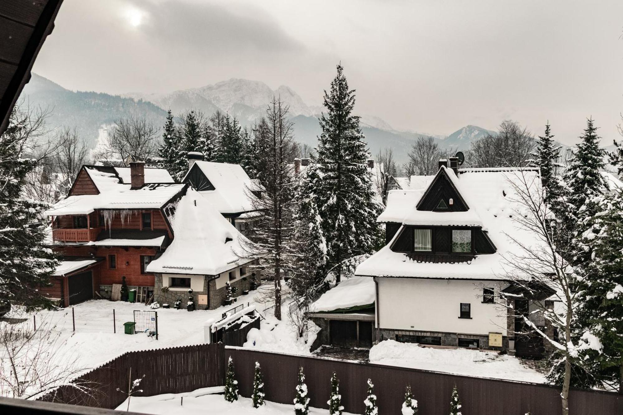 Pokoje Banas Zakopane Exterior photo